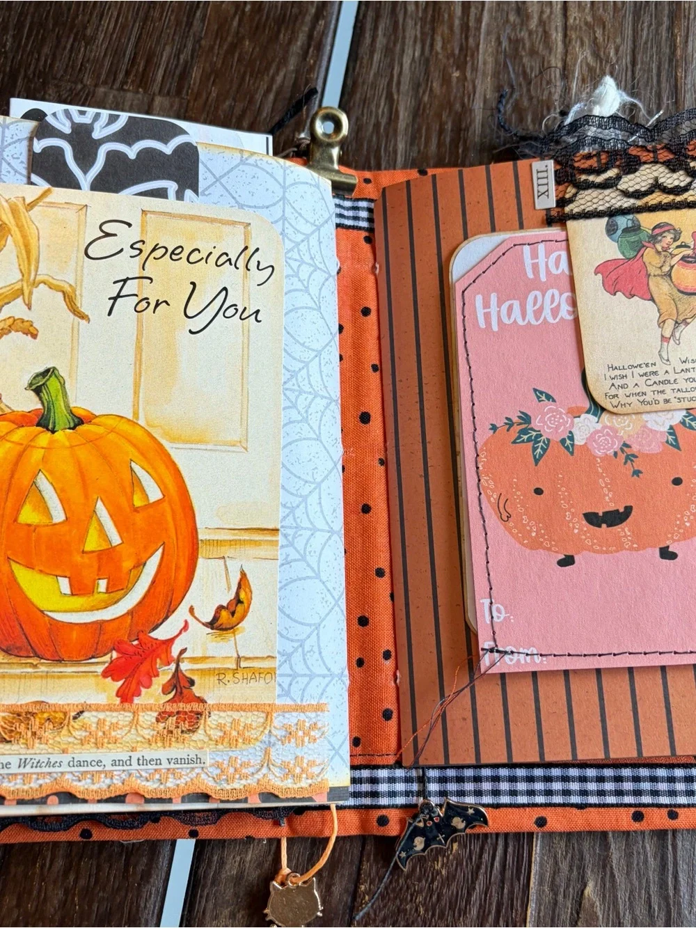 Halloween Junk Journal Small Handmade Decorated Black Cat Broom Witch Hat 3 Sig